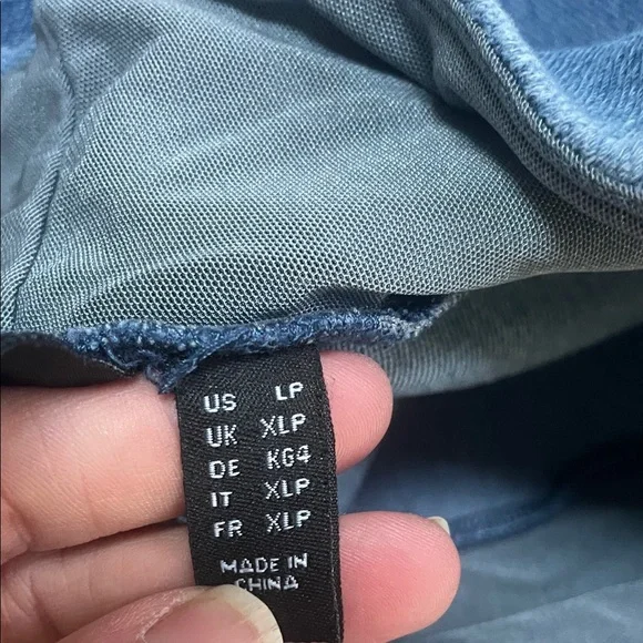 Gently Loved ❤️ Classic Blue & Dark Blue Women w/Control Jeans - Picture 3 of 5